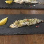 タヴェルナ＆ワイン フィアマ - 