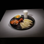 インドネパール  レストラン&バー　カレーエクスプレス - 