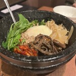 炭火焼肉 一心 - 