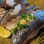廻し鮨 新鮮や - 秋刀魚三昧