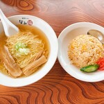 新潟ラーメン なみ福 角田浜本店