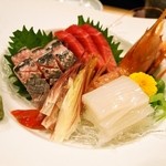 帆掛鮨 - お造り盛り合せ（2014年11月）