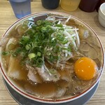 鯨人 - 料理写真:正油チャーシュー＋生卵