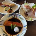 網元料理 德造丸 本店 - 金目鯛の焼き物、煮付け、お造り盛り合わせ