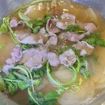 めしや 鼓動 - ・帯広産 熟成メークインとラム肩ロースのしゃぶしゃぶ
      