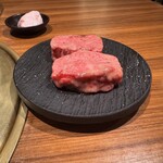 中目黒焼肉 登牛門 - 