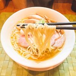 らぁ麺や 汐そば雫 - 肉汐そば