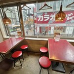 獅天鶏飯 - 店内の様子