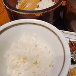 おひつ膳 田んぼ - ご飯をパクリっ！！