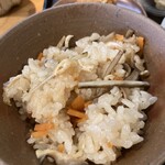 典座 - おあげときんぴらごぼうの炊き込みご飯