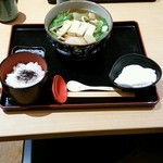 清修庵  - 高雄(京うどん、自家製おぼろ豆腐、ご飯、漬け物) 994円