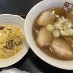 喜多方ラーメン 坂内 - 