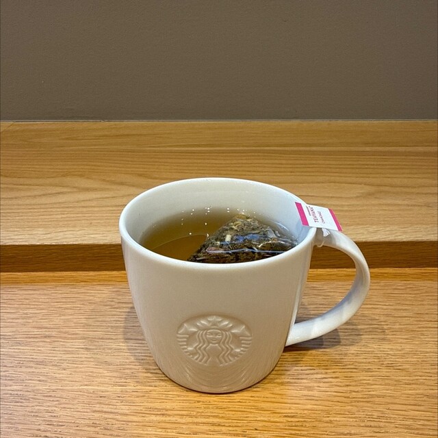 スターバックス・コーヒー 横浜ランドマークプラザ店 （STARBUCKS
