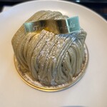 トシ・ヨロイヅカ 東京 - 