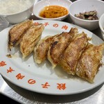 餃子の肉太郎 - 