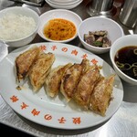 餃子の肉太郎 - 