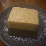 美味ぇ津゛ - お通し：出汁玉子焼き