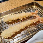 博多天ぷら たかお - まず〜海老が2尾！！