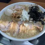 肉煮干中華そば 鈴木ラーメン店 - アップ②麺を撮れば良かったと後悔。