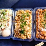 麺王道 勝 - テイクアウト (ねぎ塩肉玉丼  チャーハン  醤辛チャーハン)