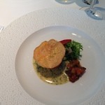 オテル・ド・ヨシノ - 本日の魚料理‥スズキのパイ包み