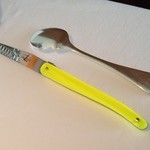 オテル・ド・ヨシノ - ライヨールのナイフが出てきました