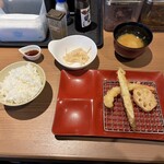 天ぷらめし 天之舞 - 料理写真:"天乃舞定食"(海老、れんこん、ごぼう天 )1,100円♪