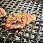 焼肉大衆酒場 真肉焼屋 - タン