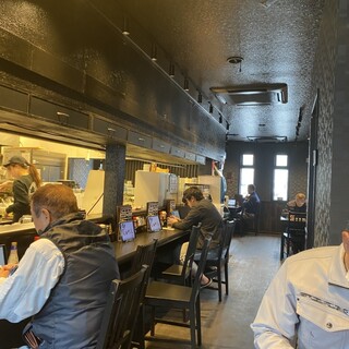 麺屋 じんべえ_2