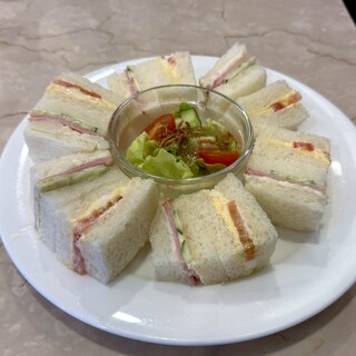 カフェ 英國屋_0