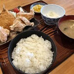 友喜 - アジフライ＆唐揚げ定食1300円