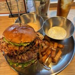 BLACK ROCKS BURGER - 