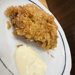 とんかつ いちよし - 牡蠣フライにはタルタルソースが付きます
