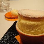 ル・シズィエム・サンス・ドゥ・オエノン レストラン - スフレ