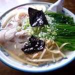 味の清ちゃん - 昔し塩ラーメンのアップ