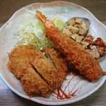 キッチン　コロッケ - 盛り合わせ定食