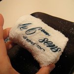 ル・シズィエム・サンス・ドゥ・オエノン レストラン - おしぼり