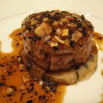 ル・シズィエム・サンス・ドゥ・オエノン レストラン - お肉料理