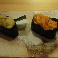 伊勢鮨 - うに２種食べ比べ