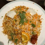 ハリマ・ケバブ・ビリヤニ - チキンビリヤニ円、軽くてあっさりめ。量は多いがいける