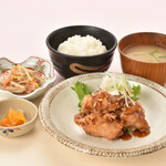 田舎茶屋 わたや - 油淋鶏定食 みそ汁付き