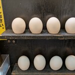 なぜ蕎麦にラー油を入れるのか。 - 生卵