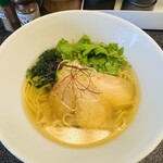 満麺の笑み - ほんのりカニの香る煮干し塩そば