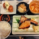 土鍋炊きご飯 おこめとおかず - 