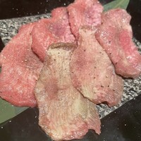 近江うし焼肉 にくTATSU 渋谷店 - 