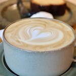 ヴァーヴ コーヒー ロースターズ - カフェラテホット