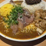 吉田カレー  - ブリ漬け