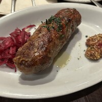 ピッツェリア&トラットリア ゴンゾ 目黒店 - サルシッチャの迫力がいい