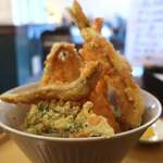 楽々 - えび、きす、わかさぎ天丼