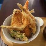 楽々 - えび、きす、わかさぎ天丼